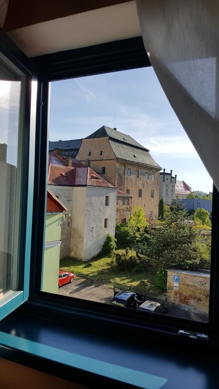 Apartment Jakubske Namesti Ceska Kamenice Luaran gambar