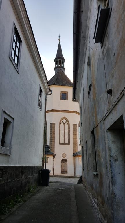 Apartment Jakubske Namesti Ceska Kamenice Luaran gambar