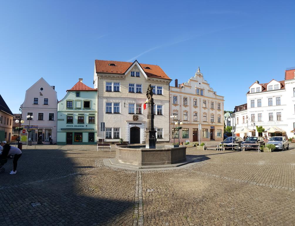Apartment Jakubske Namesti Ceska Kamenice Luaran gambar