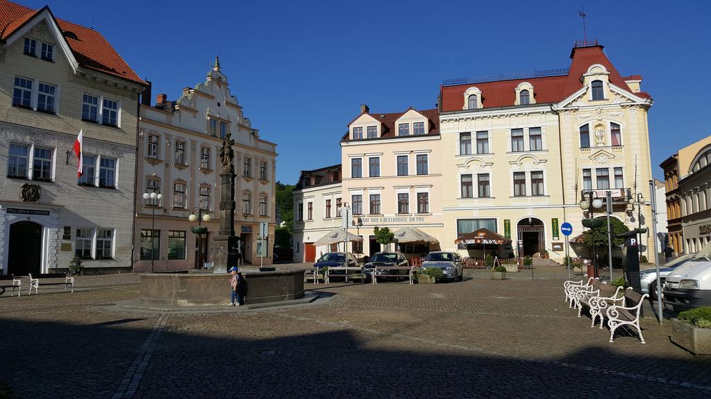 Apartment Jakubske Namesti Ceska Kamenice Luaran gambar